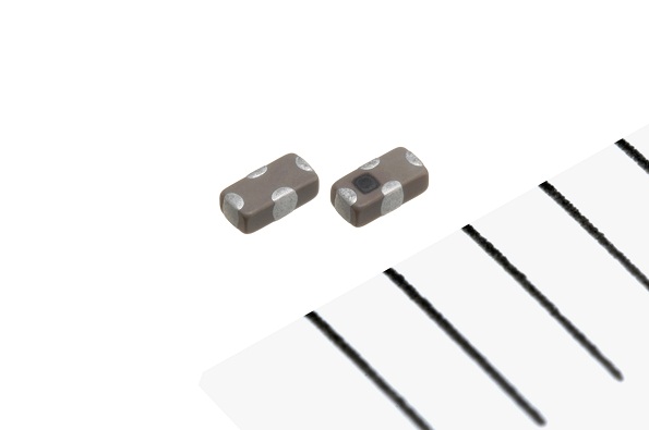 1005尺寸積層帶通濾波器TDK開發(fā)·量產